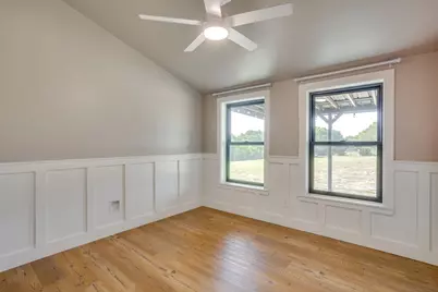 8512 Hilltop Drive, Cleburne, TX 76033 - Photo 19