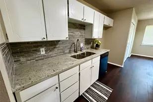 6933 Wicks Trail, Fort Worth, TX 76133 - Photo 9