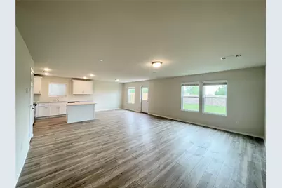 481 Grenada Lake Drive, Princeton, TX 75407 - Photo 5