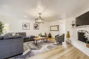 2001 Newbury Dr, Arlington, TX 76014 - Photo 1