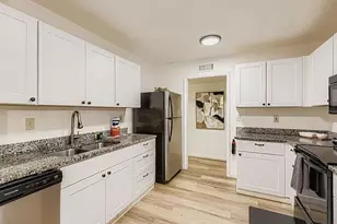 2001 Newbury Dr, Arlington, TX 76014 - Photo 3
