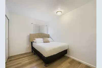 2001 Newbury Drive, Arlington, TX 76014 - Photo 11