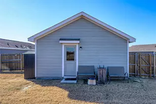 6611 Coulter Dr, Princeton, TX 75407 - Photo 17