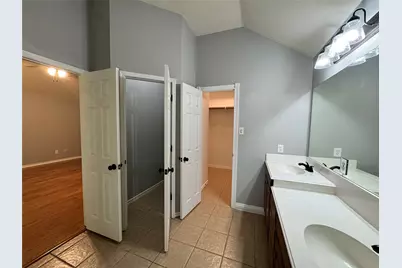 8312 Riverwalk Trail, McKinney, TX 75070 - Photo 9