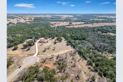 2047 Lacee Court, Granbury, TX 76048 - Photo 13