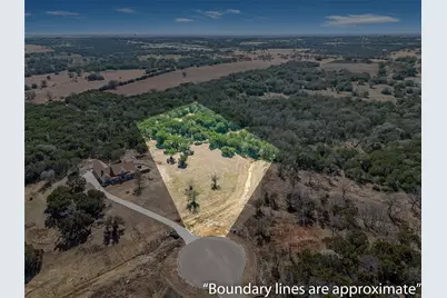 2047 Lacee Court, Granbury, TX 76048 - Photo 5