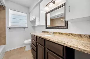 8351 Lullwater Dr, Dallas, TX 75218 - Photo 19