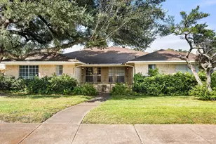 8351 Lullwater Dr, Dallas, TX 75218 - Photo 1