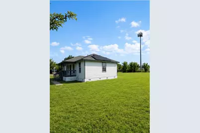 1217 S 9th Street, Corsicana, TX 75110 - Photo 5