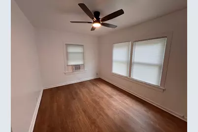 622 N Austin Street, Denton, TX 76201 - Photo 11