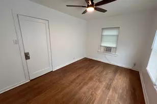 622 N Austin St, Denton, TX 76201 - Photo 13