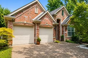 3785 Park Pl, Addison, TX 75001 - Photo 3