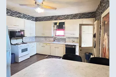 360 Grafton Street, Dublin, TX 76463 - Photo 5