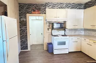 360 Grafton St, Dublin, TX 76463 - Photo 7