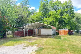 360 Grafton St, Dublin, TX 76463 - Photo 3