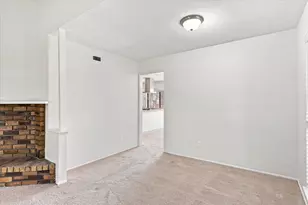 411 Clear Creek Ln, Coppell, TX 75019 - Photo 7