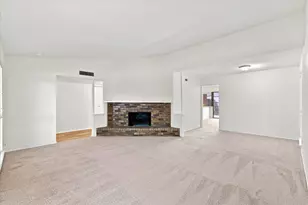411 Clear Creek Ln, Coppell, TX 75019 - Photo 3