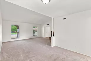 411 Clear Creek Ln, Coppell, TX 75019 - Photo 9