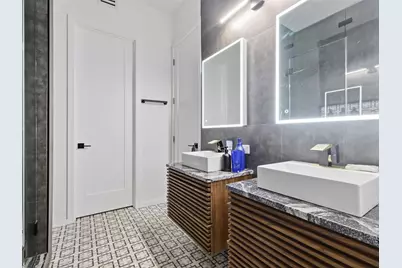 1918 Hope Way, Dallas, TX 75206 - Photo 21
