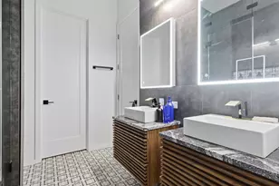1918 Hope Way, Dallas, TX 75206 - Photo 21