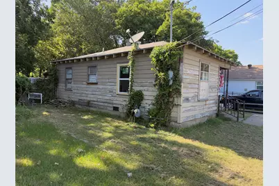 307 N Masters Drive, Dallas, TX 75217 - Photo 1
