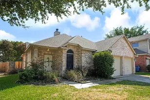 2508 Lakeshore Dr, Flower Mound, TX 75028 - Photo 1
