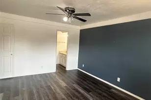 5014 Les Chateaux Dr, Dallas, TX 75235 - Photo 5