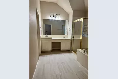 215 Springpark Drive, Arlington, TX 76014 - Photo 11