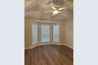 215 Springpark Drive, Arlington, TX 76014 - Photo 15