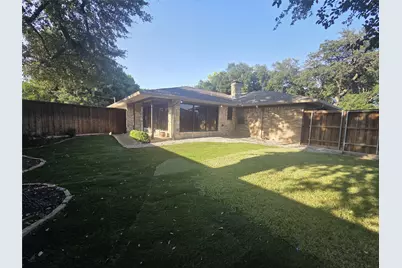 9334 Hunters Creek Drive, Dallas, TX 75243 - Photo 23