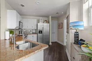 411 W 7th St, Fort Worth, TX 76102 - Photo 3