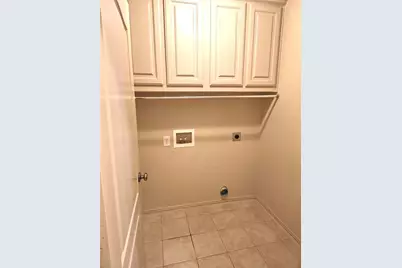 5725 Swords Drive, Fort Worth, TX 76137 - Photo 3
