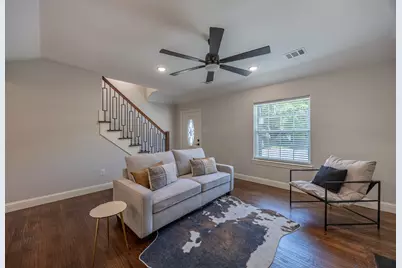 809 Haynes Avenue, Fort Worth, TX 76103 - Photo 5