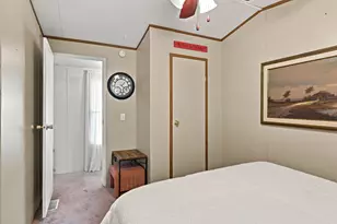 206 Brazos Harbor Dr, Granbury, TX 76048 - Photo 15