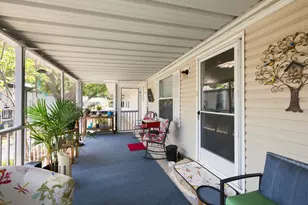 206 Brazos Harbor Dr, Granbury, TX 76048 - Photo 5