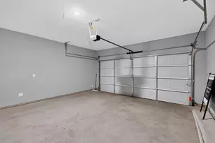 909 Marcellus Ct, Arlington, TX 76011 - Photo 15