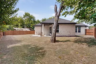 909 Marcellus Court, Arlington, TX 76011 - Photo 17