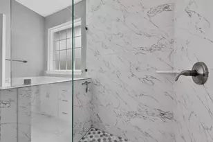909 Marcellus Ct, Arlington, TX 76011 - Photo 9