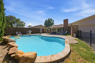 3138 Barton Rd, Carrollton, TX 75007 - Photo 21
