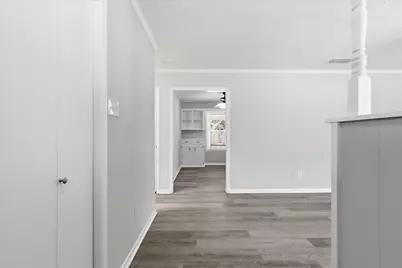302 W 4th Street, Justin, TX 76247 - Photo 5