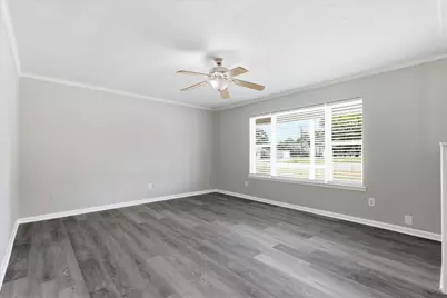 302 W 4th Street, Justin, TX 76247 - Photo 7