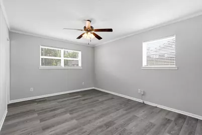 302 W 4th Street, Justin, TX 76247 - Photo 17