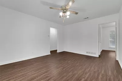 510 Pleasant Valley Road, Garland, TX 75040 - Photo 7