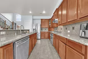 615 Lone Ridge Way, Murphy, TX 75094 - Photo 9