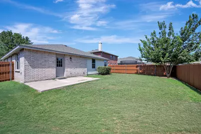 1952 Copper Mountain Drive, Fort Worth, TX 76247 - Photo 29