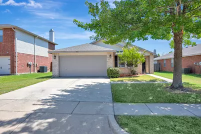 1952 Copper Mountain Drive, Fort Worth, TX 76247 - Photo 1