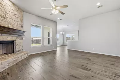 451 Silverton Drive, Granbury, TX 76049 - Photo 5