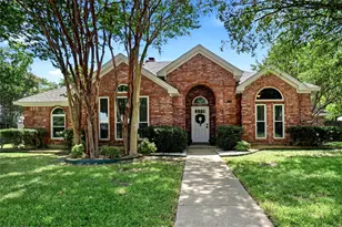 1321 Oak Harbor Blvd, Azle, TX 76020 - Photo 1
