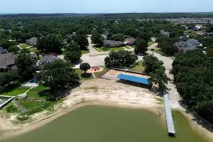 1321 Oak Harbor Blvd, Azle, TX 76020 - Photo 31