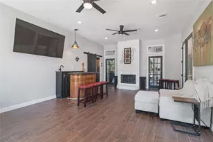 717 Pintail Ct, Granbury, TX 76049 - Photo 15